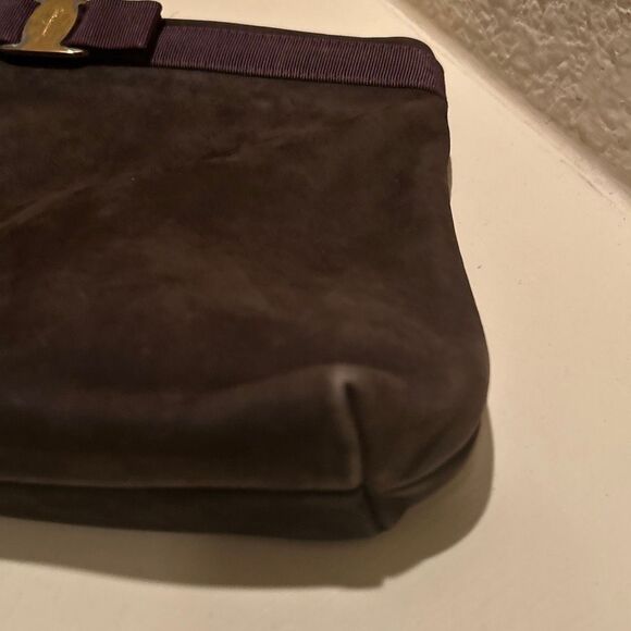 Salvatore Ferragamo Vera Bow Suede Convertible Crossbody Bag Purse Brown Purple - Picture 8 of 13